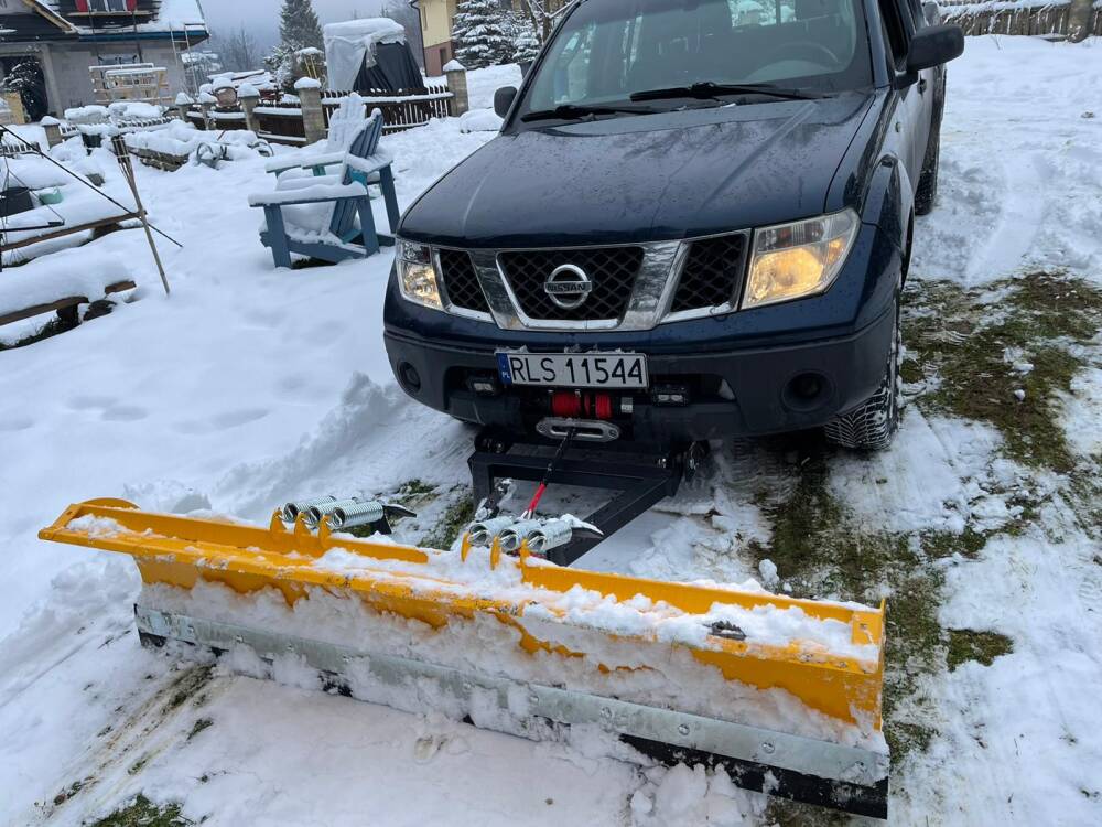 Snežný pluh pre 4x4 auto (200 cm)