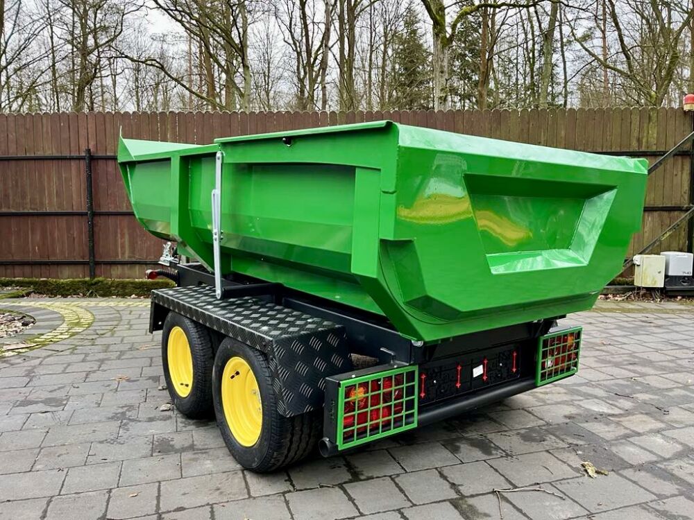 Hydraulický sklápací príves (Celková Hmotnosť 750KG)
