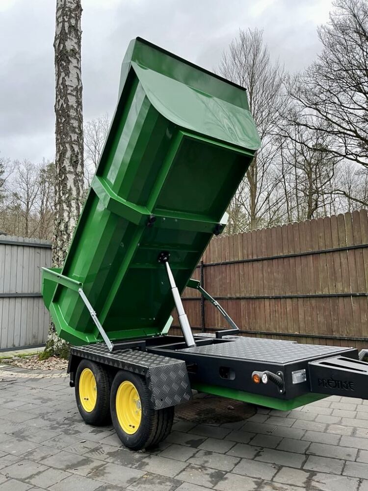Hydraulický sklápací príves (Celková Hmotnosť 750KG)
