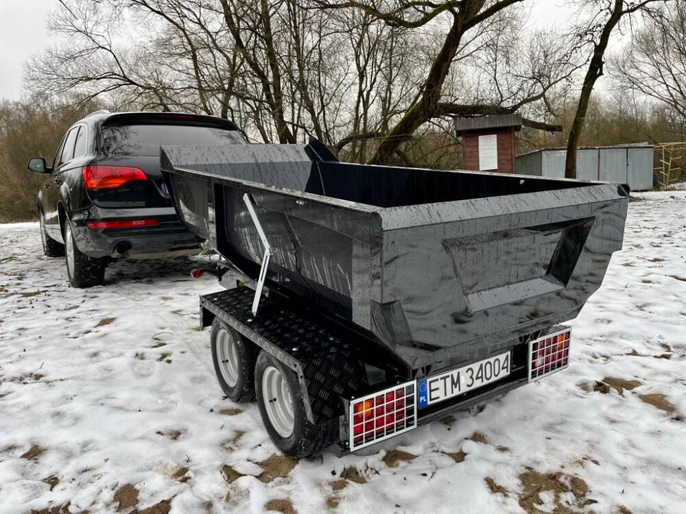 Hydraulický sklápací príves (Celková Hmotnosť 750KG)