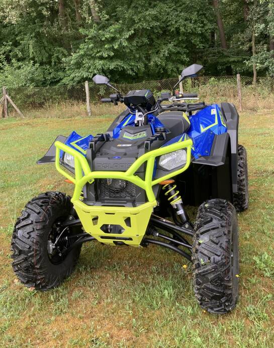 Predný nárazník pre Polaris Scrambler 1000 S model 2022 štvorkolku